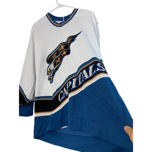 Vintage Washington Capitals Starter Jersey XL NHL Eastern Conference 7212